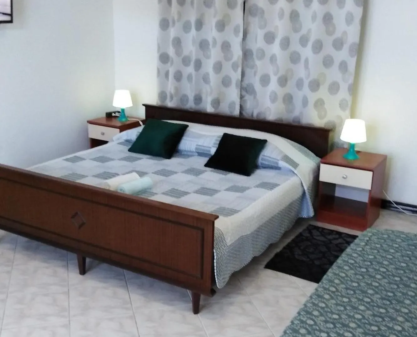 Apartments With A Parking Space Pula - 6985 Croatia